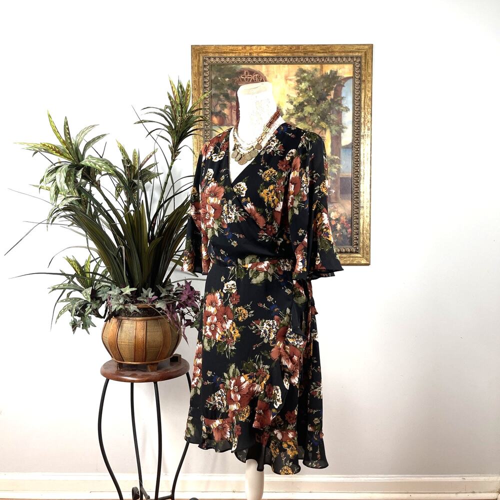 June & Hudson Floral Wrap Dress Women's Size L Black Ruffle Midi Boho V-Neck - Picture 6 of 13